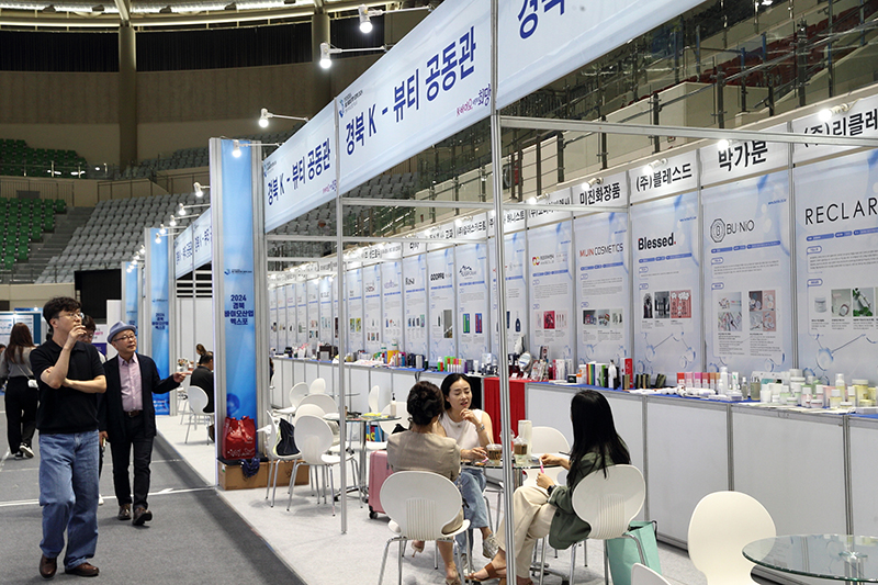 exhibition_22.JPG