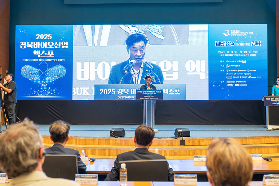 개막식_축사_포항시의회 의장 김일만 (4).jpg