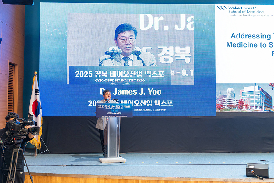 개막식_기조연설_Dr. James J (6).jpg