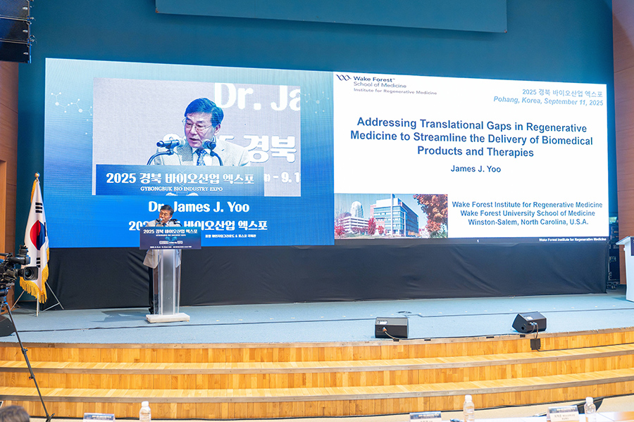 개막식_기조연설_Dr. James J (9).jpg